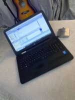 HP 15 Core i3 4gb ram 1