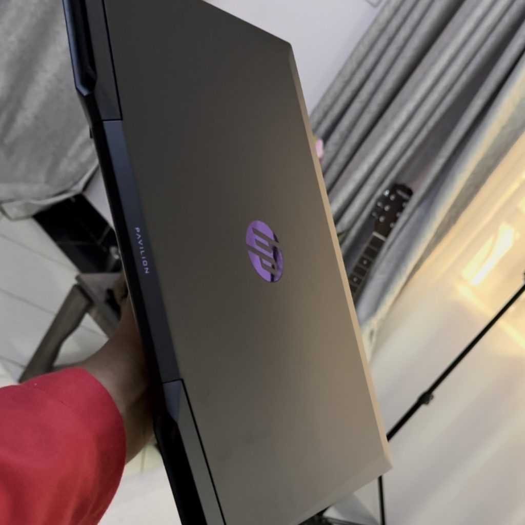 Tech Convenience Store HP Gaming Pavilion 15 – Core i7 9th Gen GTX 1660 Ti 6GB 144Hz – Power Meets Precision 02